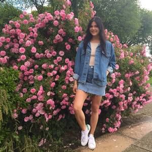 Meet your Posher, Nicole